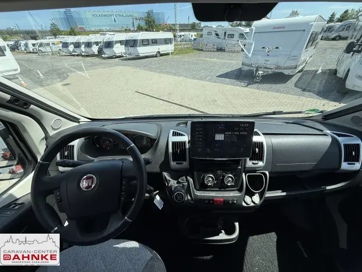 Fahrzeugbild Carado CV 600 Clever Edition Vollausstattung! #9