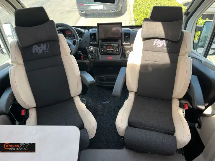 Fahrzeugbild Rapido C 3 #23