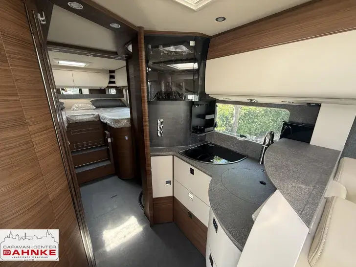 Fahrzeugbild Carthago chic c-line I 4.9 LE L Wechselrichter, Markise, NAVI #14