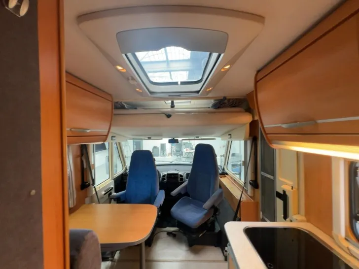 Fahrzeugbild Hymer B 504 Classic/Festbett+Hubbett/Klima/Garage #8