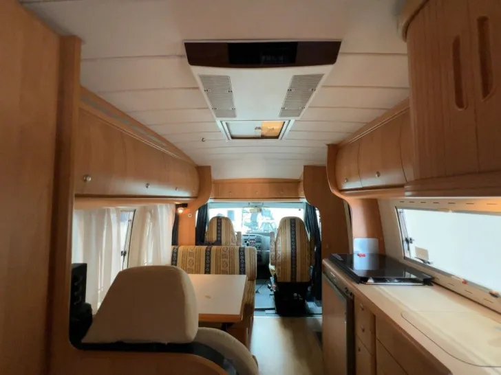 Fahrzeugbild Hobby T 650/Festbett/Markise/2xKlimaanlage/Finanz. #9