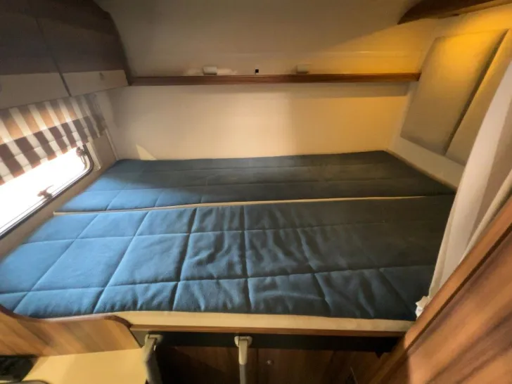 Fahrzeugbild Weinsberg TI 650 MG / Festbett / Garage /  Klima / AHK #10