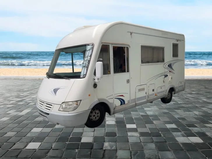 Fahrzeugbild Frankia Compact Class I 600 / Hubbett / PREISGARANTIE #2