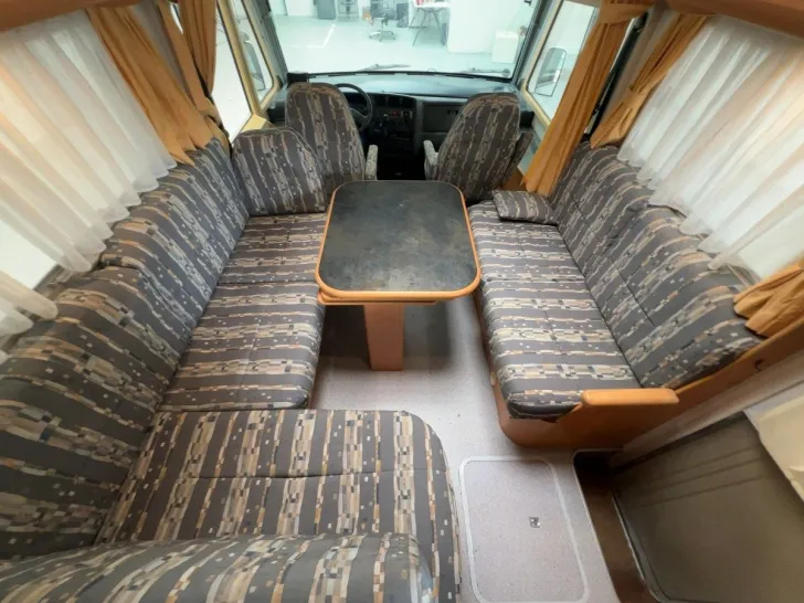 Fahrzeugbild Frankia Compact Class I 600 / Hubbett / PREISGARANTIE #7