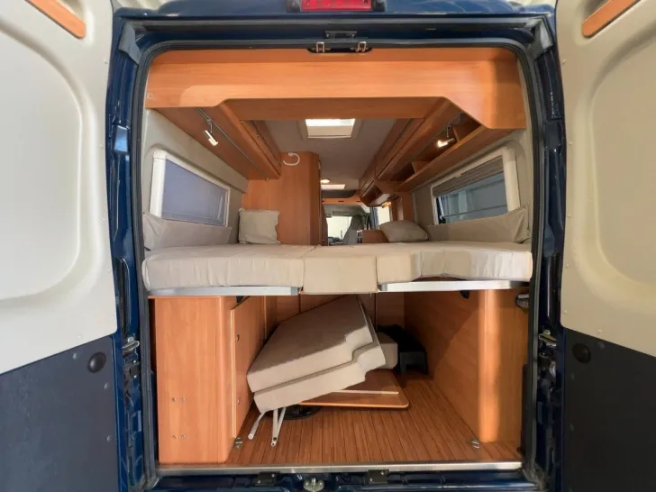 Fahrzeugbild Pössl Roadcruiser/Einzelbetten/AHK/Markise/Trittstufe #5