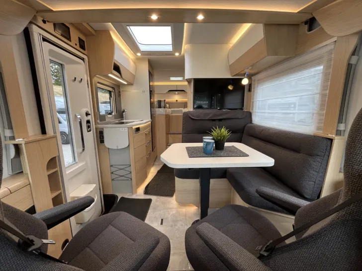 Fahrzeugbild Hymer B-MC I 580 BlackLine *Autarkie*Solar* #9