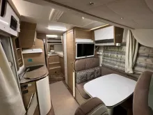 Fahrzeugbild Elnagh I - Loft 529 gepflegt #3