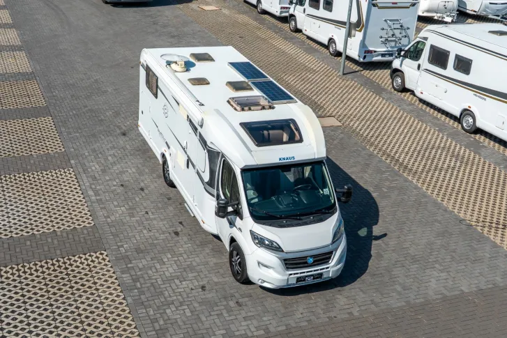 Fahrzeugbild Knaus SKY TI 700 MEG Automatik*2xSolar*SAT*2xTV*177PS* #5