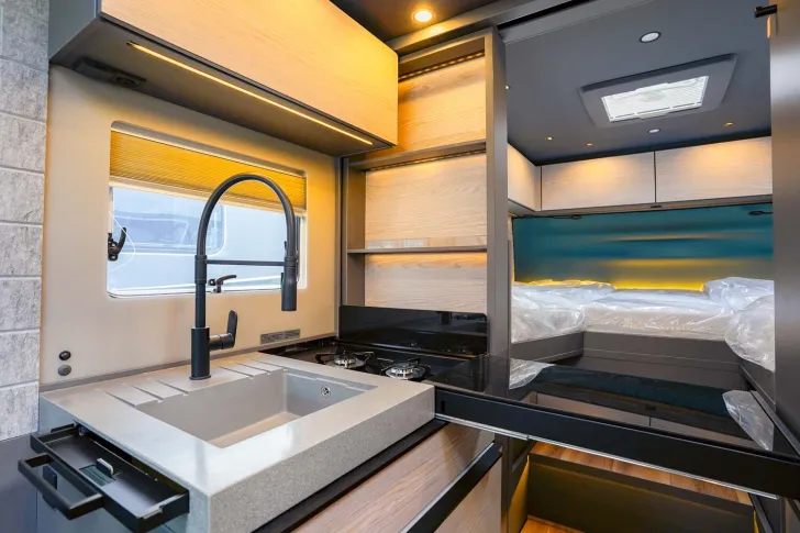 Fahrzeugbild Niesmann + Bischoff iSmove 6.9 E **Ab sofort verfügbar** #11