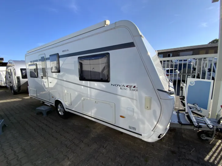 Fahrzeugbild Hymer Eriba Nova GL 530 Mover, Solar, aut. Sat, TV #1