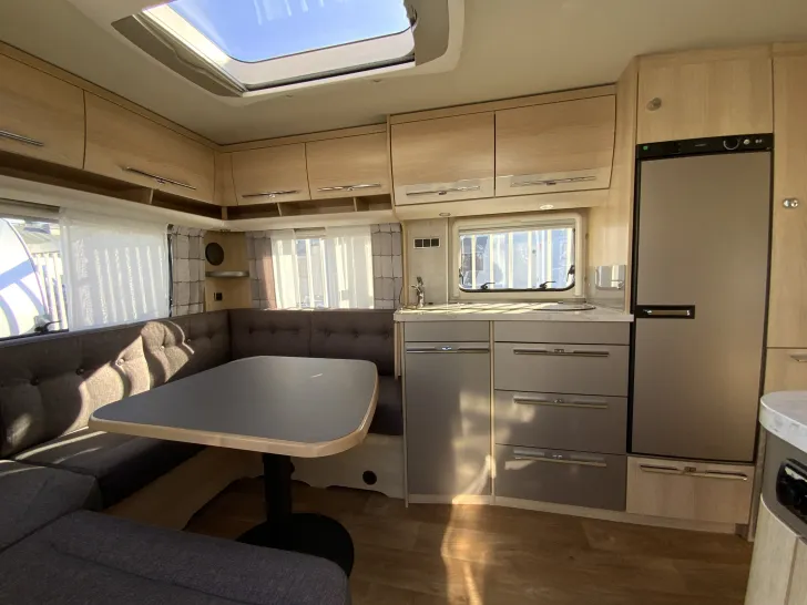 Fahrzeugbild Hymer Eriba Nova GL 530 Mover, Solar, aut. Sat, TV #6