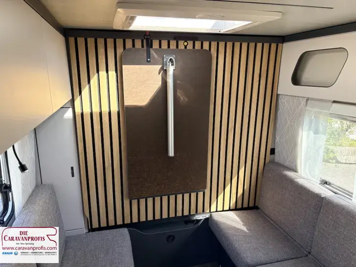 Fahrzeugbild Knaus Yaseo 340 PX Gas+Plus+Design Paket 1500 kg #9