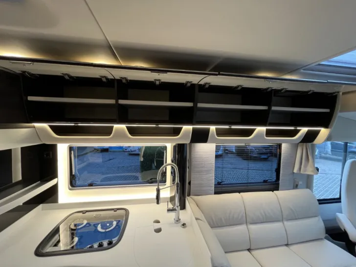 Fahrzeugbild Concorde Charisma 860 LI *Barvariante*Lithium*Solar* #21