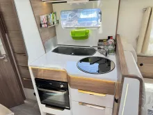 Fahrzeugbild Pilote Pacific P726 Essentiell 5 Sitzplätze, Solar, 4,4 to #8