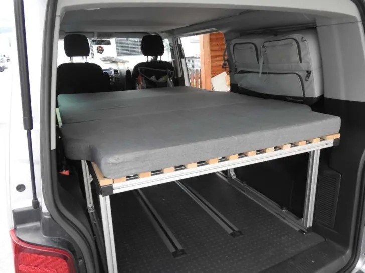 Fahrzeugbild VW California T5 Beach #11