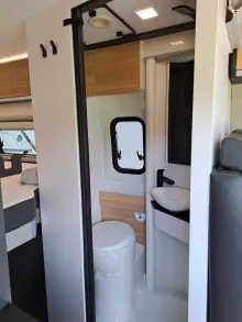 Fahrzeugbild Adria Twin 640 SGX 60 Years #16