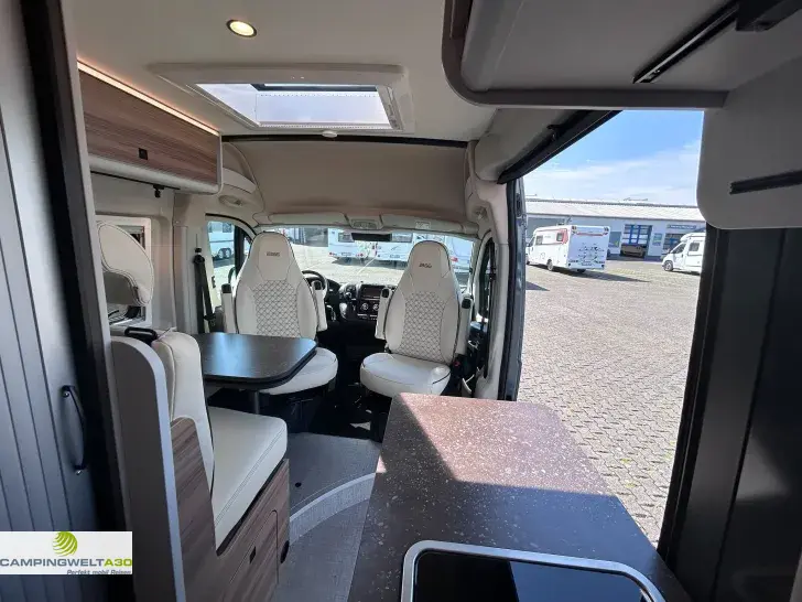 Fahrzeugbild Bürstner B66 C 600*AUTOM.*MARKISE*LEDER*RFK* #9