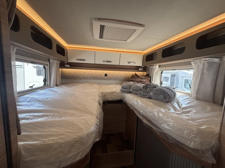 Fahrzeugbild Weinsberg CaraCompact 640 MEG EDITION [PEPPER] Voll-LED, MBUX Distronic, etc. #11