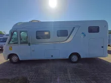 Fahrzeugbild Knaus Sun i 700 LG #3