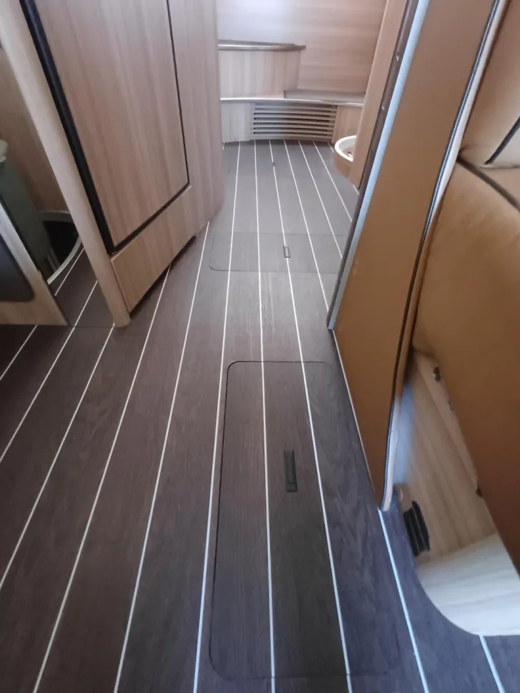 Fahrzeugbild Knaus Sun i 700 LG #10