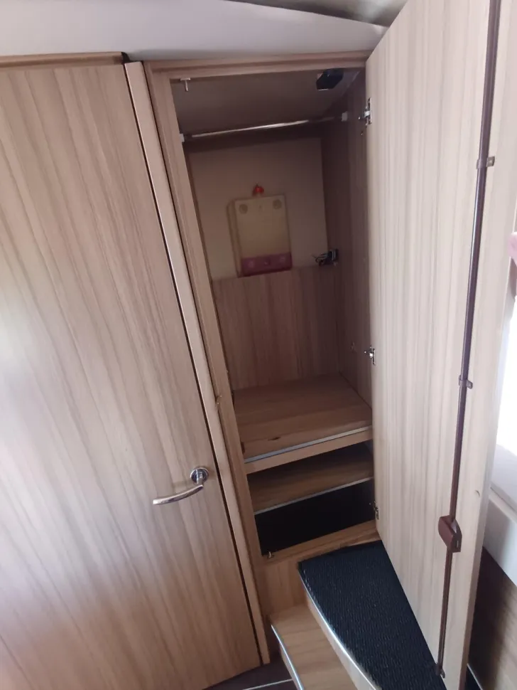 Fahrzeugbild Knaus Sun i 700 LG #23