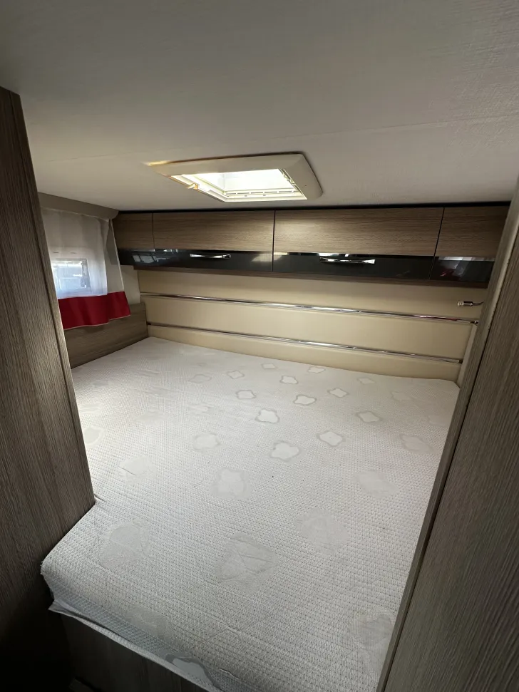 Fahrzeugbild Challenger Genesis 284 Markise, 22" TV+SAT #20