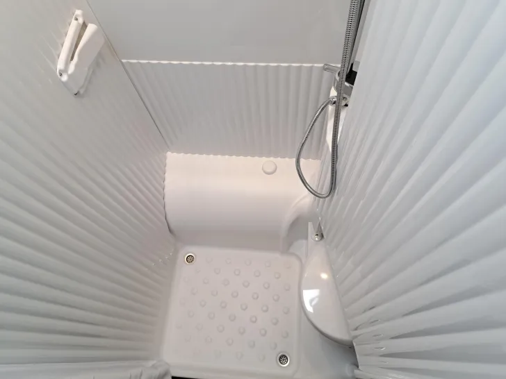 Fahrzeugbild Carado V 337 Pro+, Solar, LTE, TV-Paket #16