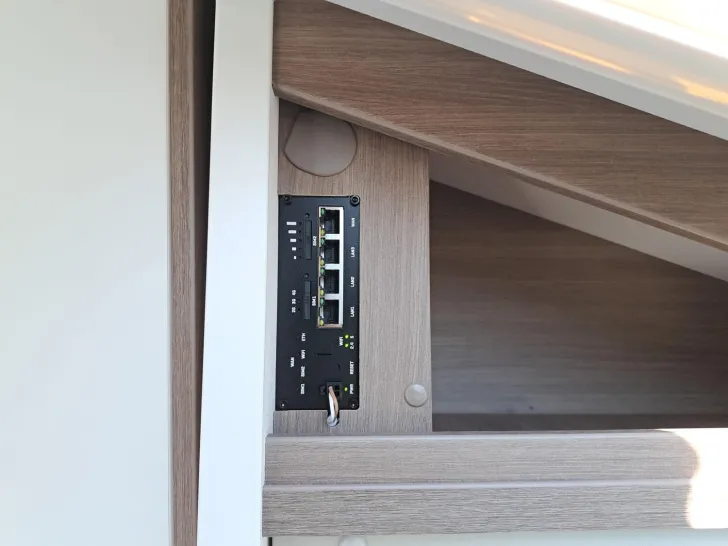 Fahrzeugbild Carado V 337 Pro+, Solar, LTE, TV-Paket #18