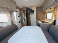 Fahrzeugbild Carado T 459 Pro+, Autom., Solar, TV, LTE, 3. Bett, Ofen #9