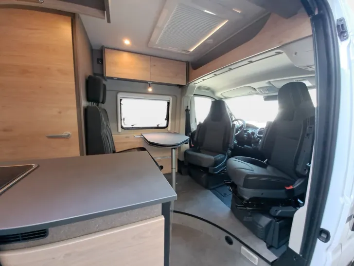 Fahrzeugbild Dethleffs Globetrail Active 640 ES Fiat Markise #8
