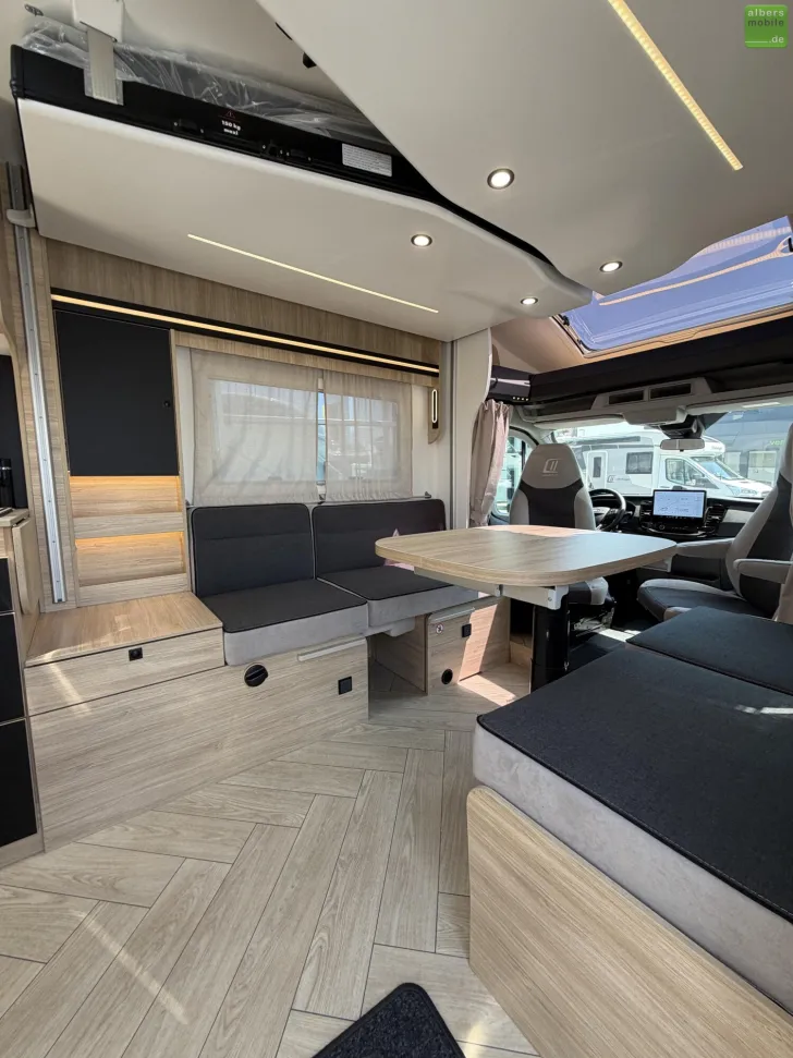 Fahrzeugbild Challenger Teilintegriert 270 Graphite Edition Smart Arctic #9