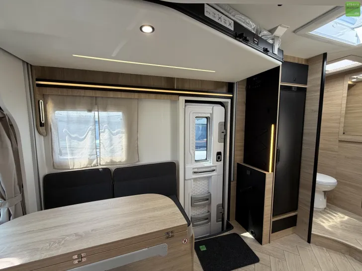 Fahrzeugbild Challenger Teilintegriert 270 Graphite Edition Smart Arctic #13