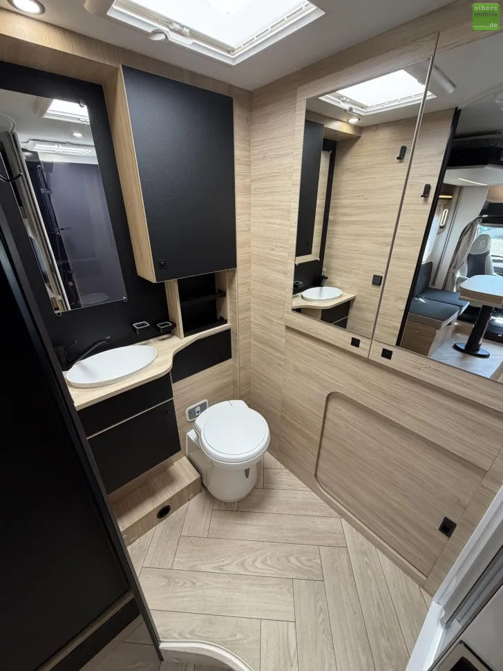 Fahrzeugbild Challenger Teilintegriert 270 Graphite Edition Smart Arctic #18