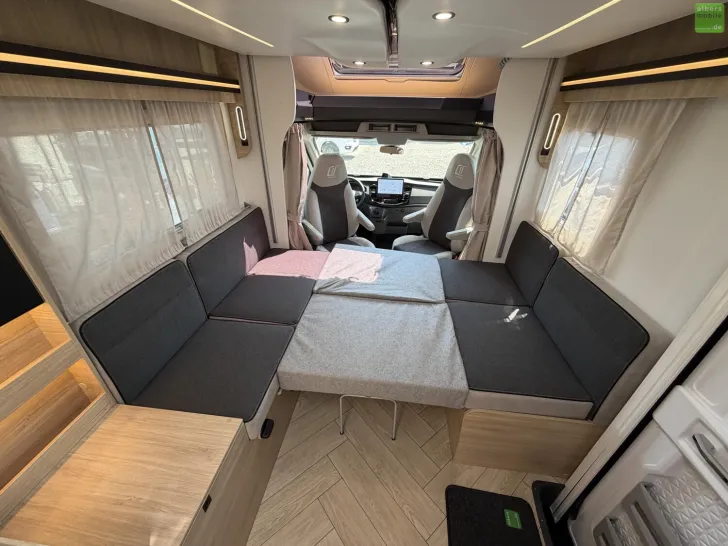 Fahrzeugbild Challenger Teilintegriert 270 Graphite Edition Smart Arctic #26