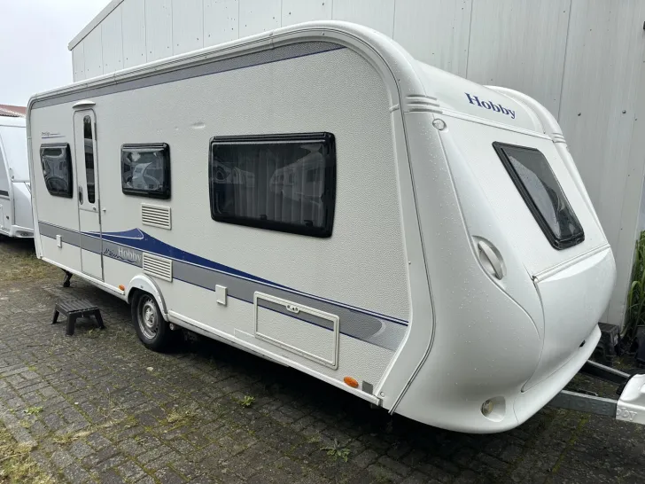Fahrzeugbild Hobby Prestige 560 UL - Einzelbetten Mover/ SAT!! #1
