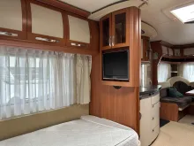 Fahrzeugbild Hobby Prestige 560 UL - Einzelbetten Mover/ SAT!! #9