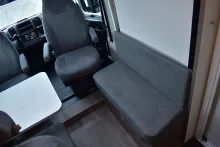 Fahrzeugbild Carado VAN V347 pro + Hubbett, 4 Betten, Automatik #5