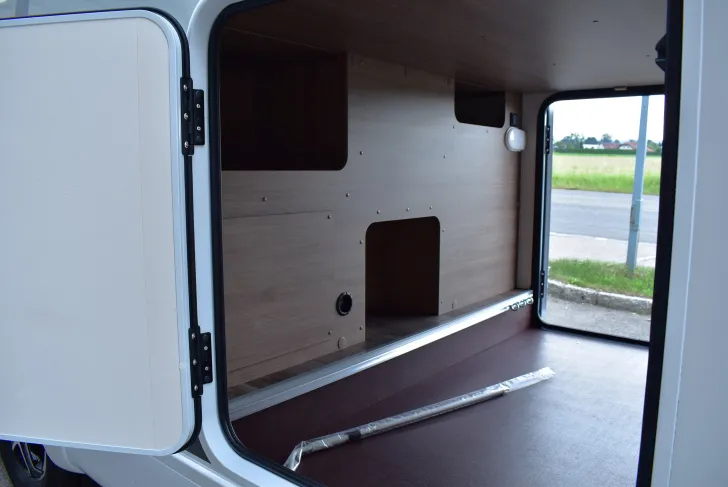 Fahrzeugbild Carado VAN V347 pro + Hubbett, 4 Betten, Automatik #41