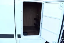 Fahrzeugbild Carado VAN V347 pro + Hubbett, 4 Betten, Automatik #42