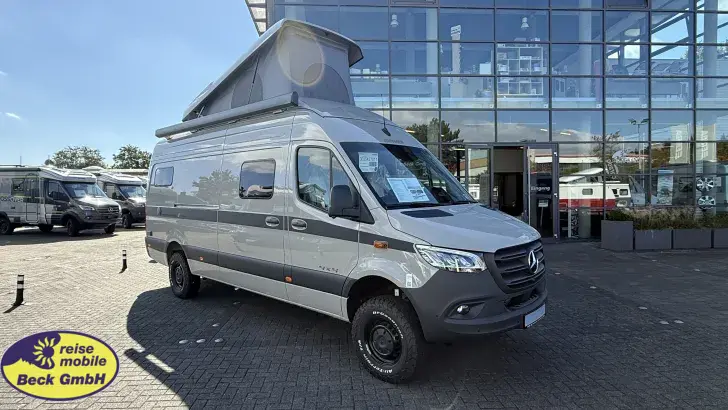 Fahrzeugbild Hymer Camper Van Grand Canyon S 700 4x4 Allrad mit Schlafdach #1