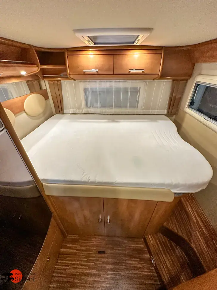Fahrzeugbild Carthago c-tourer I 142 QB - Solar*TV*Festbett+Hubbett #8