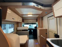 Fahrzeugbild Ahorn Camp Camp T660 Plus / Festbett+Hubbett / Garage #9