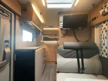 Fahrzeugbild Knaus Tourer Van 500 MQ / Automatik / Festbett #9