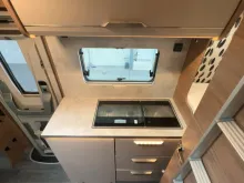 Fahrzeugbild Knaus Tourer Van 500 MQ / Automatik / Festbett #12
