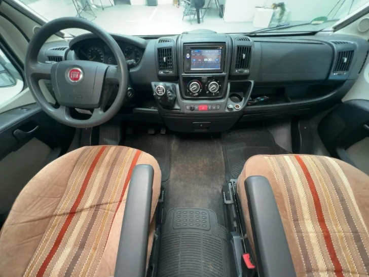 Fahrzeugbild Chausson Welcome 98/Einzelbetten/Heckgarage/Luftfederung #7