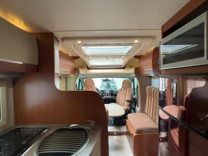 Fahrzeugbild Chausson Welcome 98/Einzelbetten/Heckgarage/Luftfederung #10