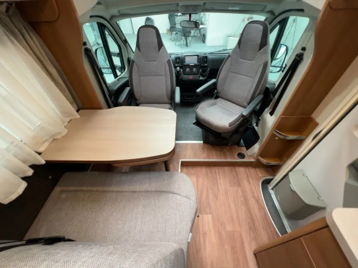 Fahrzeugbild Knaus VAN TI 650 MEG/Einzelbetten/Dachklima/HeadUp #8