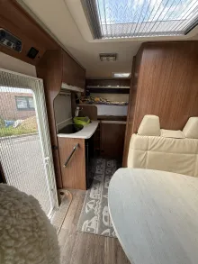 Fahrzeugbild Eura Mobil Profila T 590 FB keines Raumwunder #5