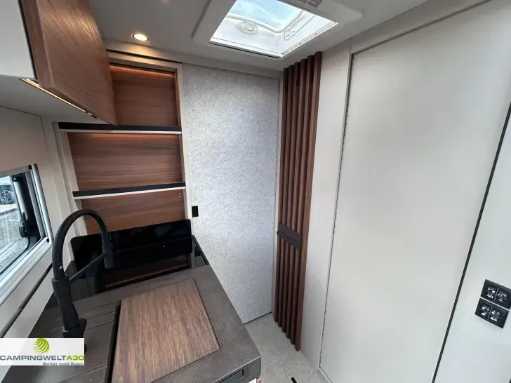 Fahrzeugbild Bürstner Signature SFT 7.0*TV*MARKISE*AHK*180PS*AUTOM. #18