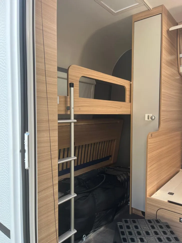 Fahrzeugbild Dethleffs Camper 530 FSK Wenig gebraucht #8